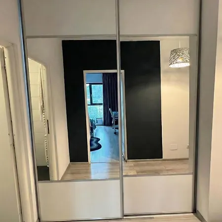 Minimalist & Spatios, Priveliste Parc, Langa Metro * Bucarest