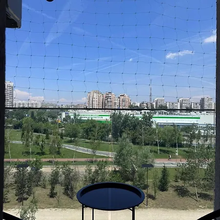 Les Garcons I Cutieru - Premium Spacious Park-view Near Metro