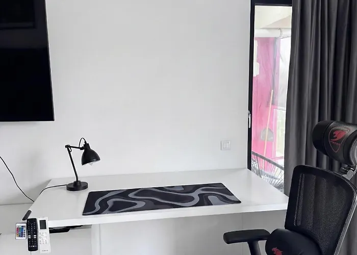 Appartamento Minimalist & Spatios, Priveliste Parc, Langa Metro Bucarest