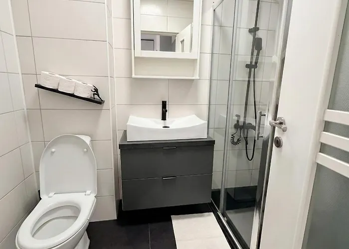 Minimalist & Spatios, Priveliste Parc, Langa Metro *